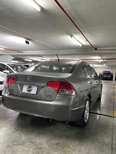 Honda Civic 1.8 Lxs At 2006 Sepautos