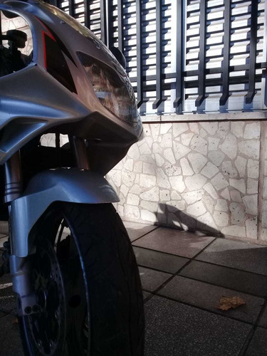 Imagen 6 de 18 de Kawasaki Zxr 250