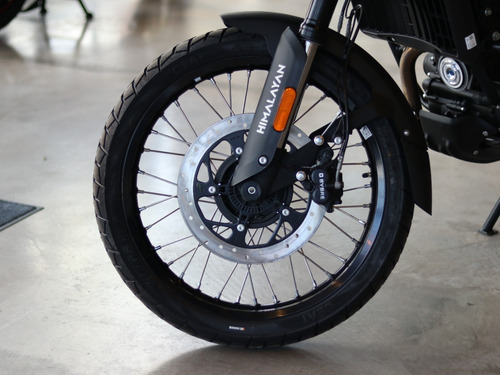 Royal Enfield Himalayan 450 - Kaza Brown - Lanzamiento