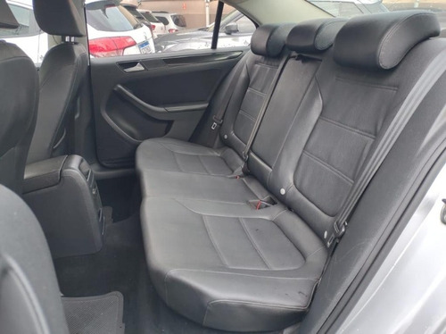 Volkswagen Jetta 2.0 Comfortline Flex 4p Tiptronic