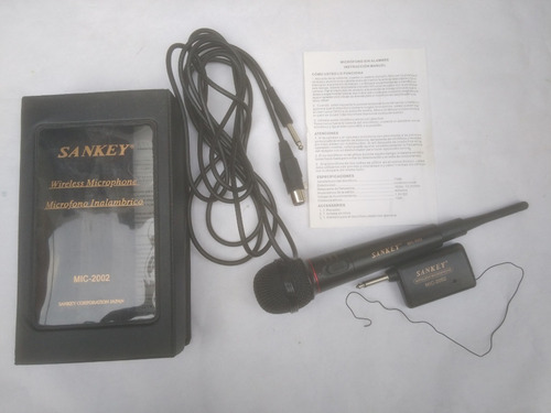 Micrófono Sankey Y Conexiones De Audio Rca