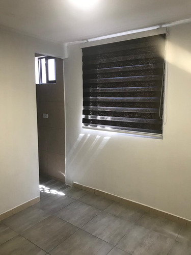 Venta De Casa Son 3 Mini Departamentos Mas Local Comercial