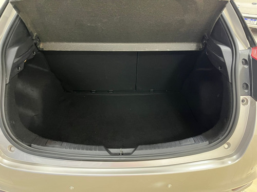 Toyota Yaris 1.3 16V FLEX XL PLUS TECH MULTIDRIVE