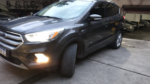 Ford Kuga Titanium