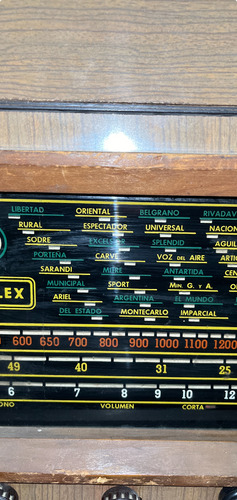 Tocadiscos Y Radio Halex Antiguo Encastrados Cajas De Madera (Usado)
