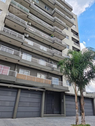 Imagen 1 de 11 de Departamento - Ciudadela