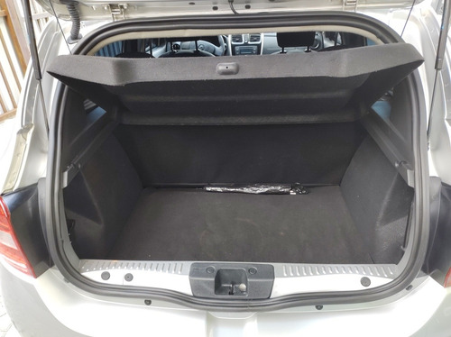 Imagem 11 de 12 de Renault Sandero 2017 1.6 Expression Hi-power 5p