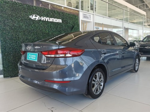 Hyundai Elantra 1.8 Gls 2016