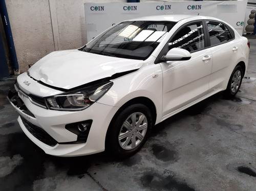 Kia Rio L Automatico 2023 Facil Reparacion $169500