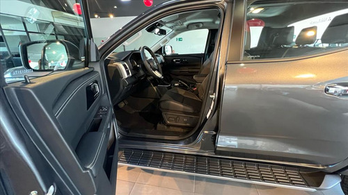 Mitsubishi Triton 2.4 BITURBO DIESEL CD HPE-S 4X4 AUTOMÁTICO