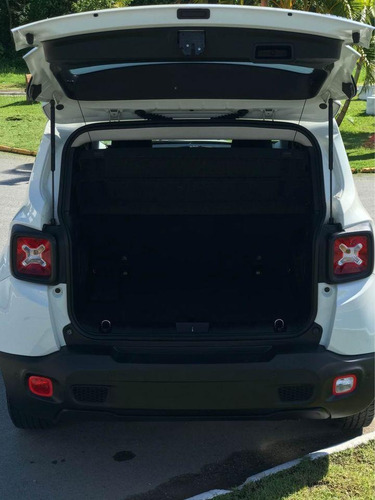 Renegade Sport 1.8 4x2 Flex 16v Aut.