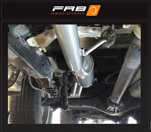 Escape Toyota Hilux 3.0 D4d Colocacion S/c