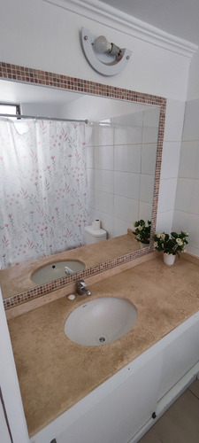 Arriendo Depto. Limache, Calle Principal, G. Com. Incluidos