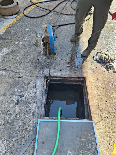 Destapaciones De Cloacas, Zona Norte, Con Maquina.