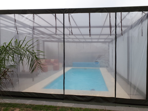 Casas Con Piscina Climatizada, Cerramiento En Policarbonato.