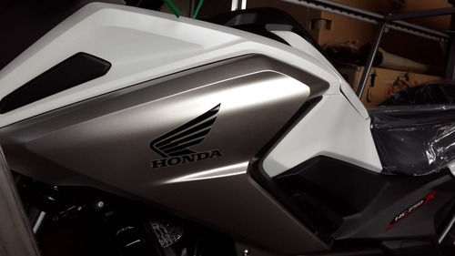 Honda Nc750x Blanca- 0km.
