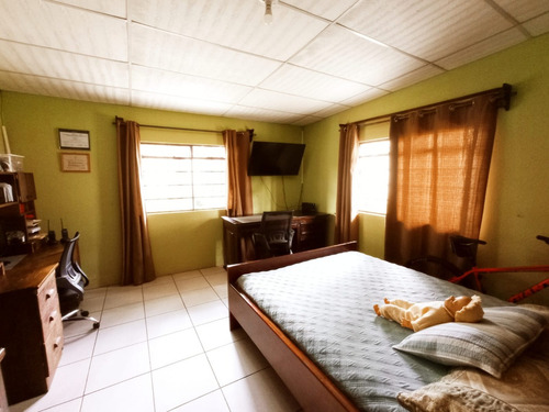 Imagen 20 de 30 de Vendo Hermosa Propiedad, Ubicada En Uno De Los Sectores Mas Selectos De San Lucas Sacatepequez