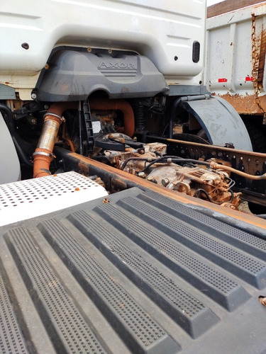 - Mercedes-benz Axor 2831 6x4 Ano 2011/2011 Chassi Traçado
