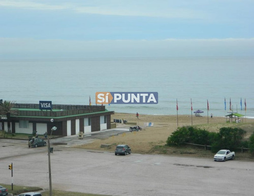 Imagen 2 de 16 de Apartamento En Venta - Brava