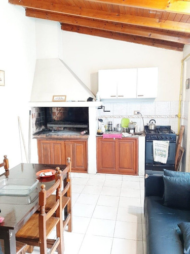 Venta. Ph 6 Ambientes. Con Cochera. Villa Lugano.
