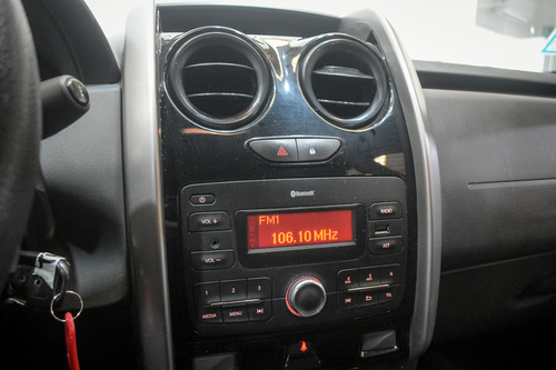 Renault Duster Oroch 1.6 Outsider