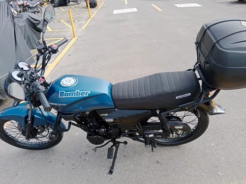 Victory Bomber 125 Azul Como Nueva , Sin Modificaciones