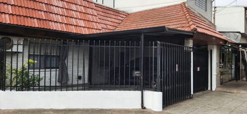 Casa En Venta En Caseros