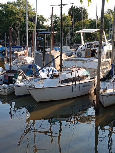 Velero Ardilla Modelo Crucero 1989