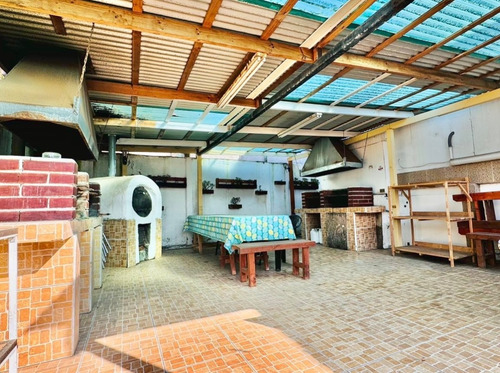 En Venta Hostal En Maitencillo Norte, A Pasos De La Playa