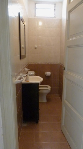 Imagen 8 de 14 de Casa 4 Amb,lote10.38 X14.45 C/patio,terraza,muy Bien Ubicada