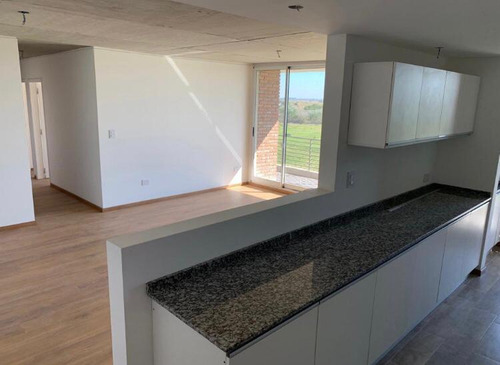 Departamento En Venta 3 Dormitorios Condo Tierra Fisherton