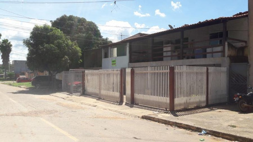Imagem 3 de 15 de Casa Para Venda Em Ra Xiv São Sebastião, Residencial Do Bosque, 6 Dormitórios, 2 Suítes, 2 Banheiros, 3 Vagas - M0170_1-877648