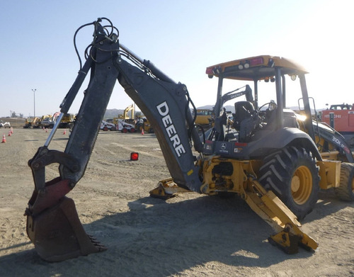 Imagen 5 de 15 de 10) Retroexcavadora John Deere 310 K 4x4 Con Extension 2015