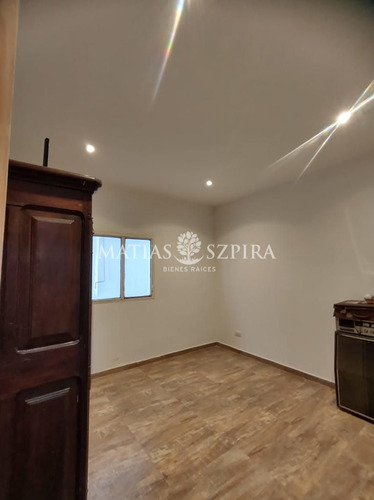 Casa Americana En Excelente Ubicación Zona Ituzaingó