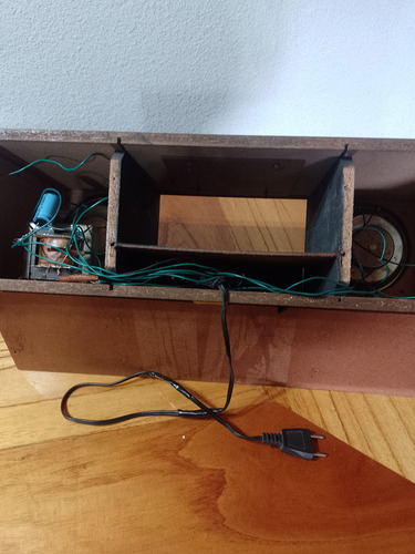 Pasacasette-radio Am-pm,equipo Caja Parlante (a Conectar) Marrón