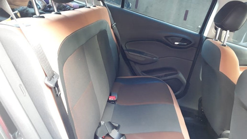 Chevrolet Onix 1.4 Mpfi Activ 8v Flex 4p Automático