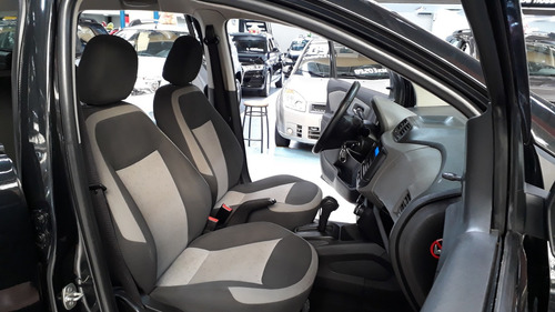 Spin 1.8 Lt Flex 4p Automática 2015/2016