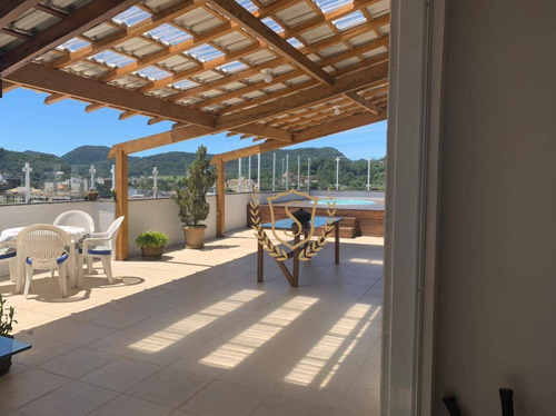 Imagem 10 de 30 de Cobertura Com 3 Dormitórios À Venda, 271 M² Por R$ 1.350.000,00 - Alto - Teresópolis/rj - Co0038