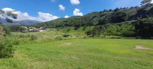 Se Vende Terreno Guarenas- Guatire Con Zonificación Industrial O Residencial. (rs90)