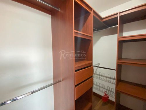Apartamento En Arriendo En Santa Maria De Los Angeles. Cod A776166