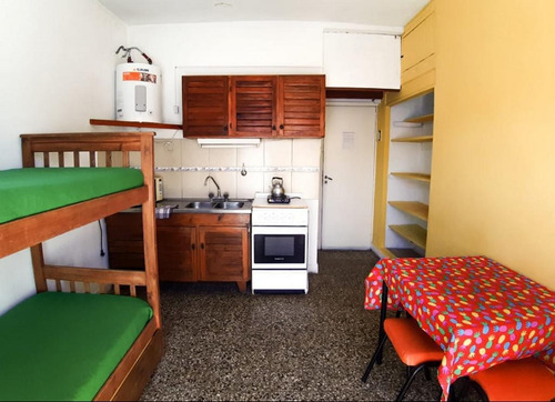 Imagen 3 de 22 de Venta En Block - Villa Gesell - 1 Dpto 2 Ambientes Y 1 Dpto 3 Ambientes