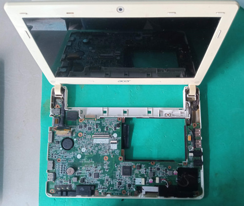 Laptop Acer Aspire One Ze7 Refacciones Blanco (Usado)