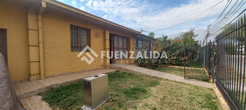 Casa En Venta De 3 Dorm. En Ñuñoa