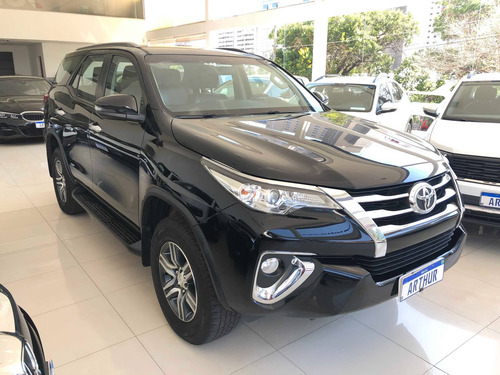 Imagem 3 de 13 de Toyota Hilux Sw4 2.7 Sr 4x2 16v Flex 4p Automático