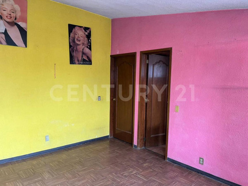 Renta De Local En Los Reyes, Tutltitlán, Estado De México.