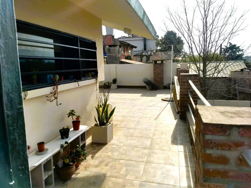 Imagen 9 de 15 de Casa Tres Dormitorios Y Monoambiente Carlos Paz