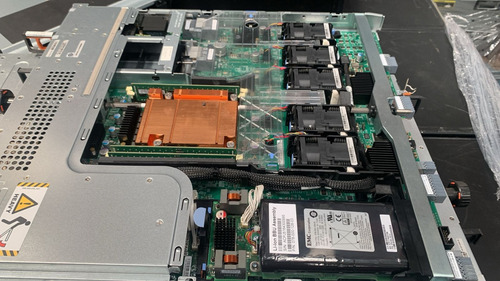 Storage Emc Unity 300f 900-542-002 24x 1.60tb Ssd All Flash (Usado)