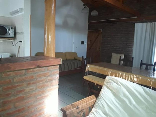 Se Vende Complejo De Cabañas, Muy Buena Ubicación, Funcionando!!a 4 Cuadras Del Mar. Tomo Depto En Parte De Pago En Capital Federal, Resto A Convenir. Pehuencó