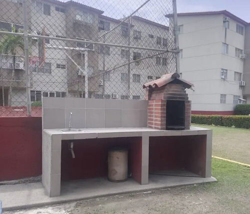 Se Vende Apartamento En Quita Sol En Higuerote Gc