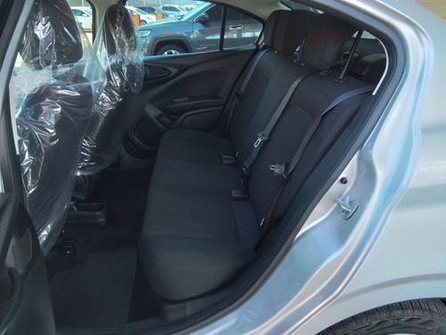 Fiat Cronos 1.3 FIREFLY FLEX DRIVE MANUAL